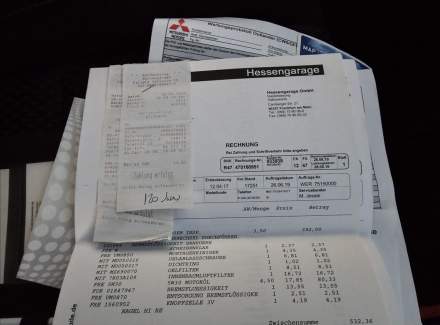 Mitsubishi - Outlander