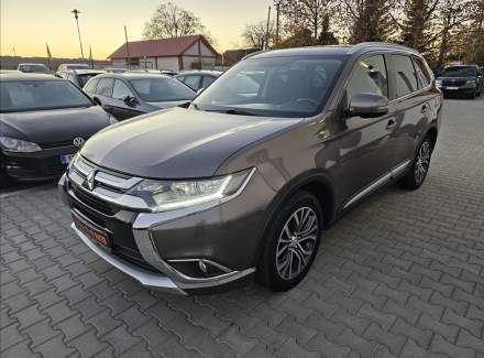 Mitsubishi - Outlander