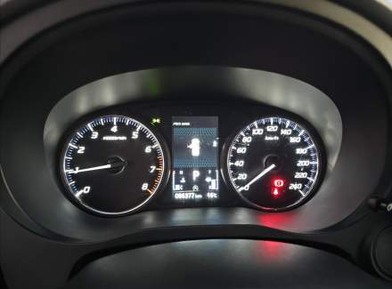 Mitsubishi - Outlander