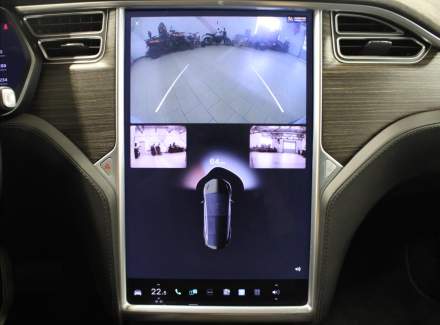 Tesla - Model X