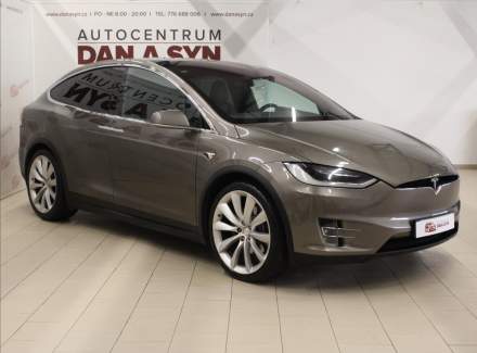 Tesla - Model X
