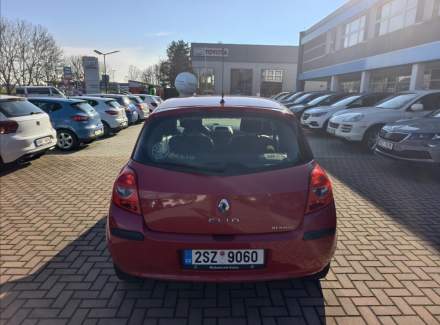 Renault - Clio