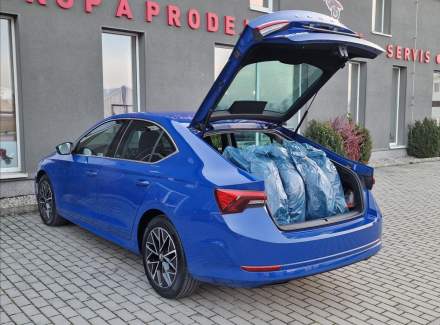 Škoda - Octavia
