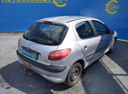 Peugeot - 206