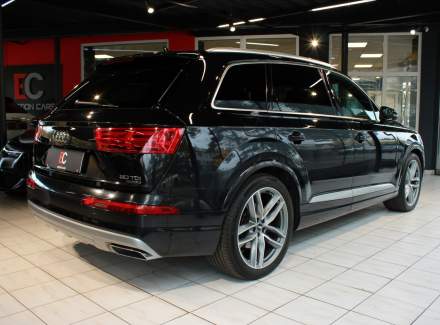 Audi - Q7