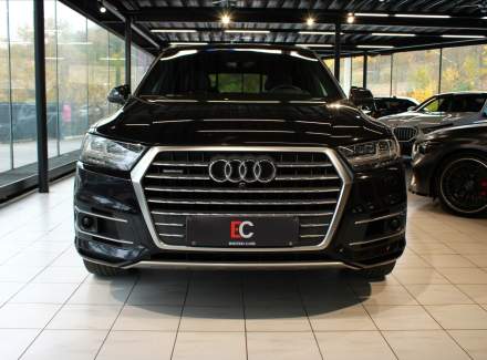 Audi - Q7