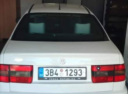 Volkswagen - Passat