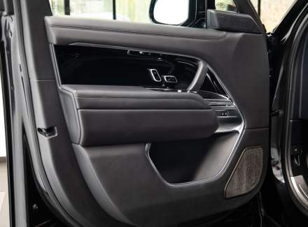 Land Rover - Range Rover