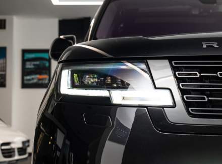 Land Rover - Range Rover