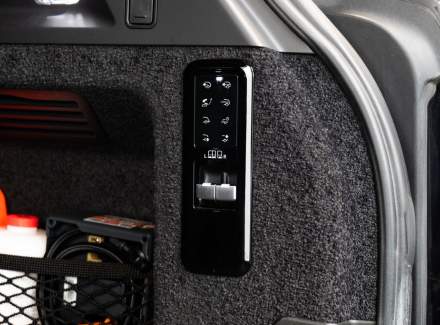 Land Rover - Range Rover