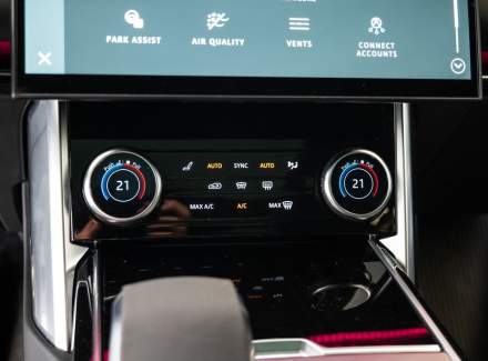 Land Rover - Range Rover