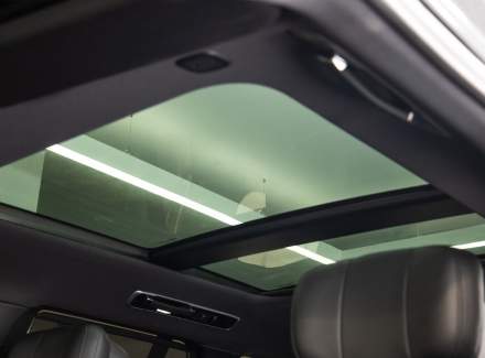 Land Rover - Range Rover