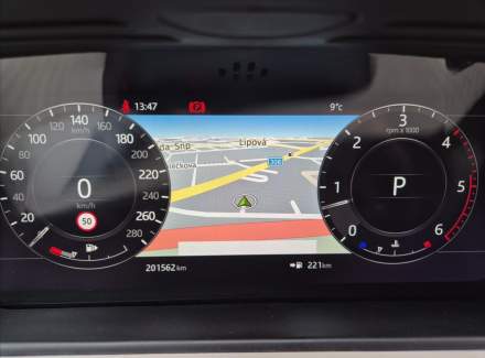 Land Rover - Range Rover Velar