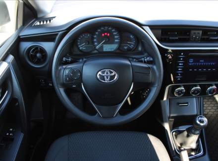 Toyota - Corolla