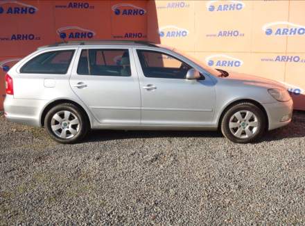 Škoda - Octavia
