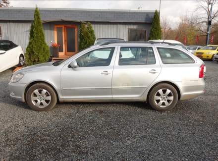 Škoda - Octavia