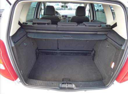 Mercedes-Benz - A-class