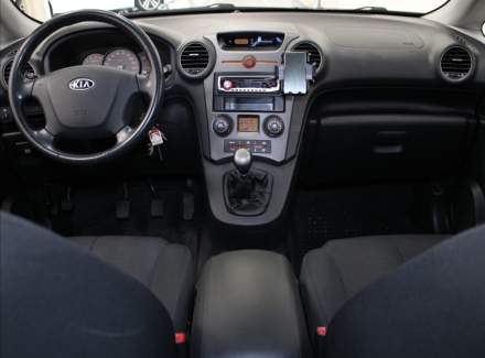 Kia - Carens