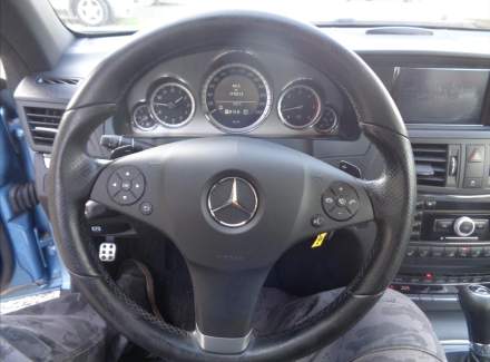 Mercedes-Benz - E-class