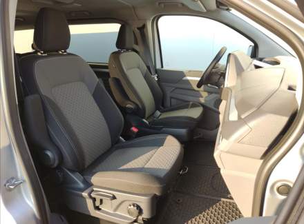 Volkswagen - Caravelle