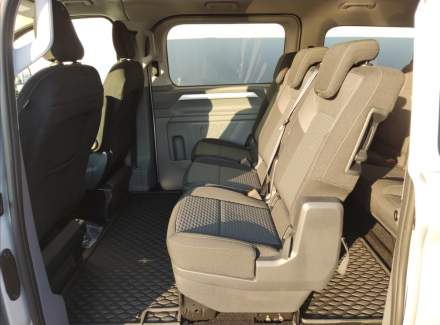 Volkswagen - Caravelle