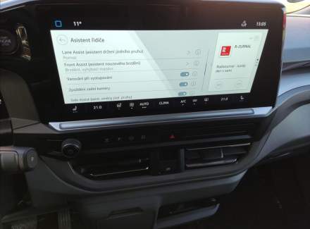 Volkswagen - Caravelle