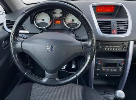 Peugeot - 207