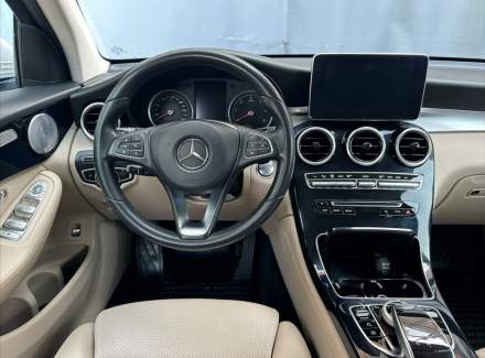 Mercedes-Benz - GLC