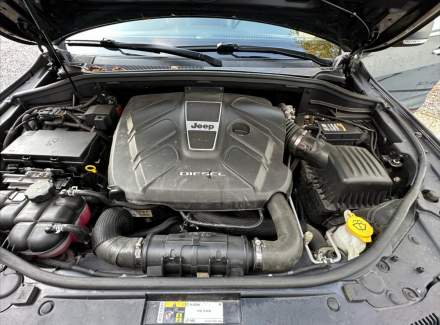 Jeep - Grand Cherokee