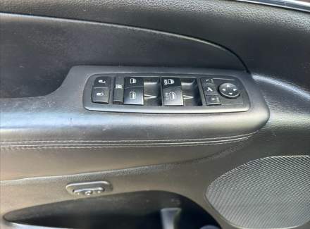 Jeep - Grand Cherokee