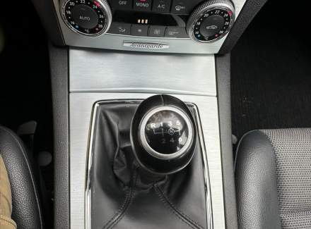 Mercedes-Benz - C-class