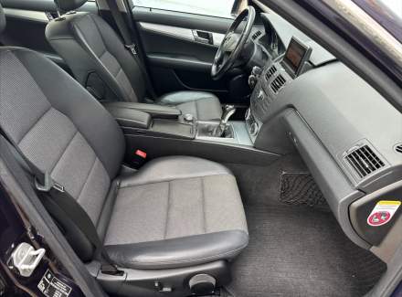 Mercedes-Benz - C-class
