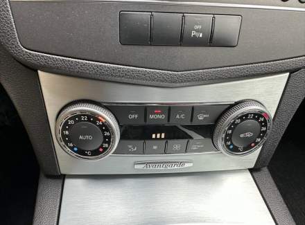 Mercedes-Benz - C-class