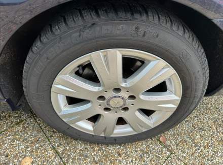 Mercedes-Benz - C-class