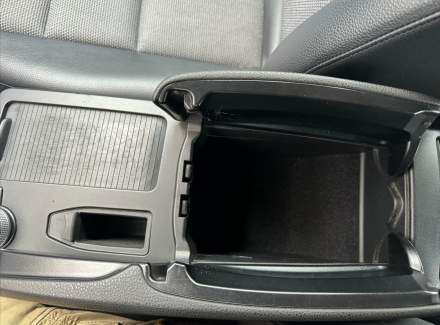 Mercedes-Benz - C-class