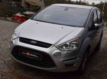 Ford - S-MAX