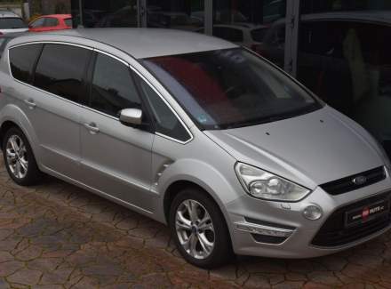 Ford - S-MAX