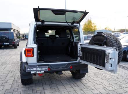 Jeep - Wrangler