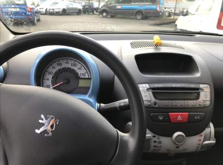 Peugeot - 107
