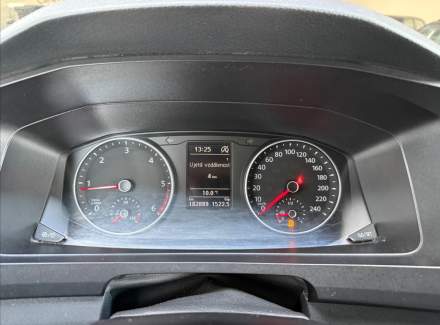 Volkswagen - Caravelle