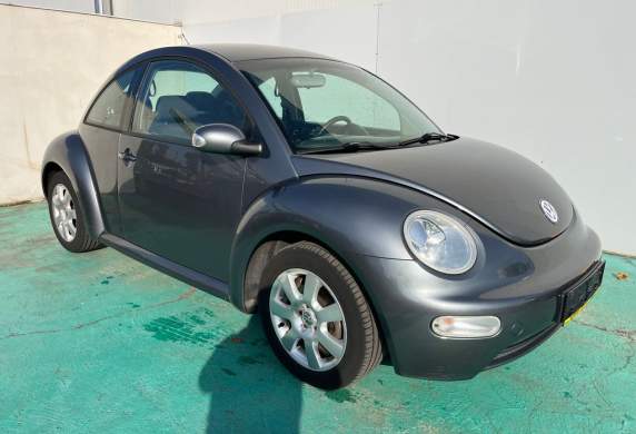 Volkswagen - Beetle