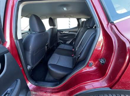 Nissan - Qashqai