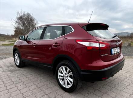 Nissan - Qashqai