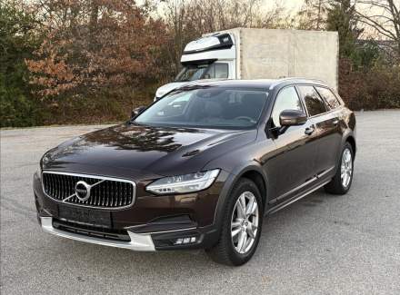 Volvo - V90