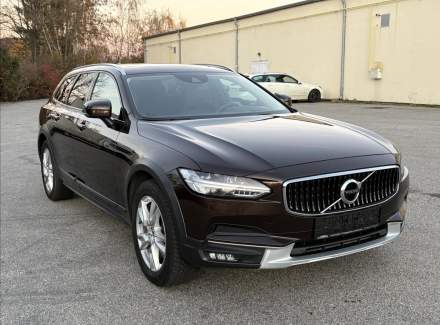 Volvo - V90