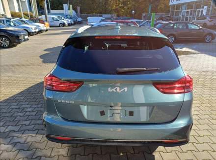 Kia - Cee'd
