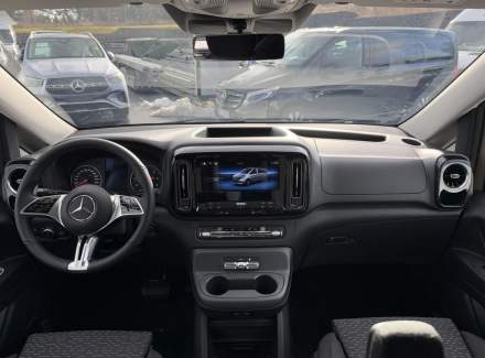 Mercedes-Benz - Vito
