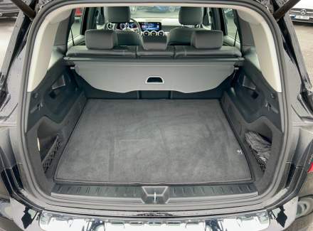 Mercedes-Benz - GLB