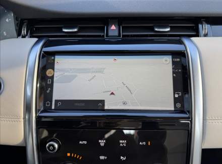 Land Rover - Discovery Sport