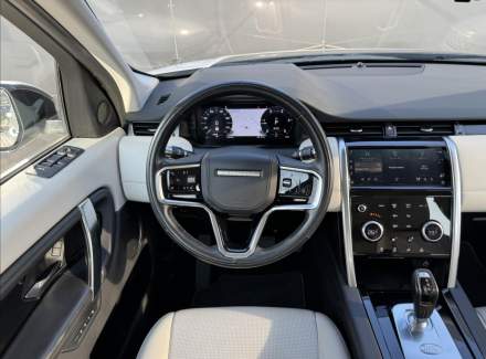Land Rover - Discovery Sport